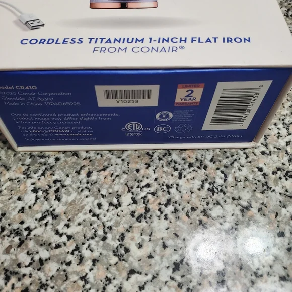 New still in box Cordless flat Iron Unbound Brand